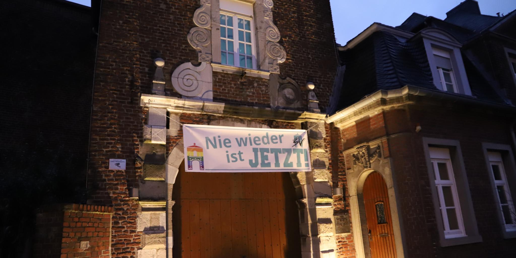 Nie wieder ist jetzt! Kundgebung auf dem Marktplatz
