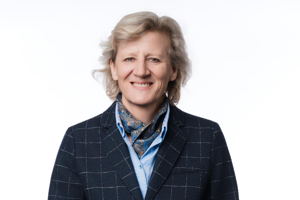 Dr. Andrea Schloemer (Sh)