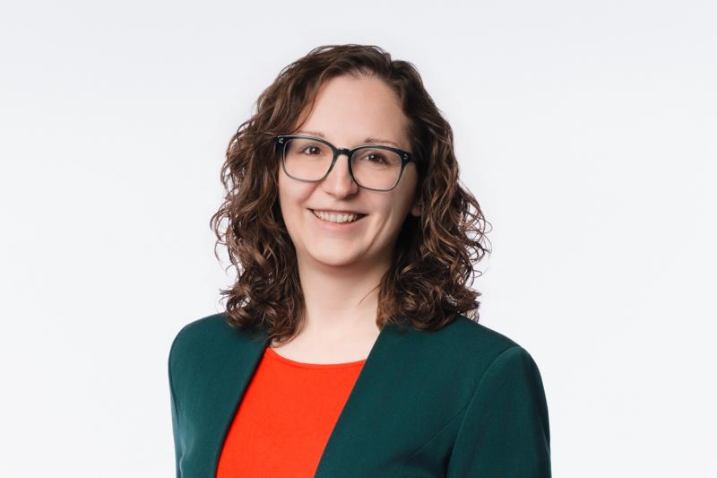 Rebecca van Koert (vK)