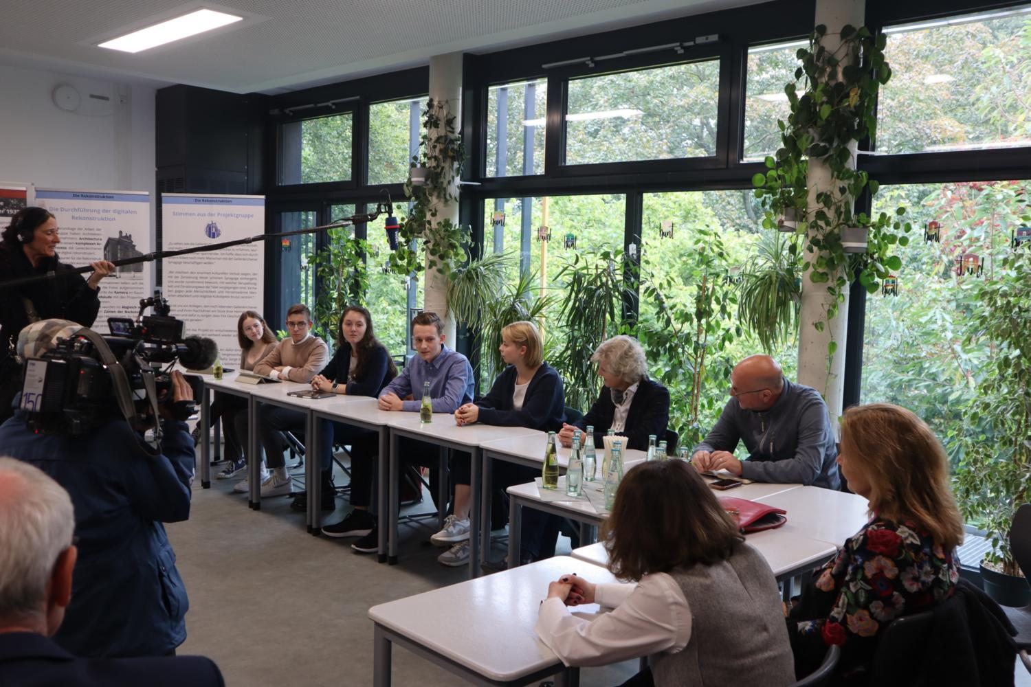 Vorstellung des Synagogenprojektes am Gymnasium Sankt Ursula (c) Christina Kamphausen (Stadt GK)