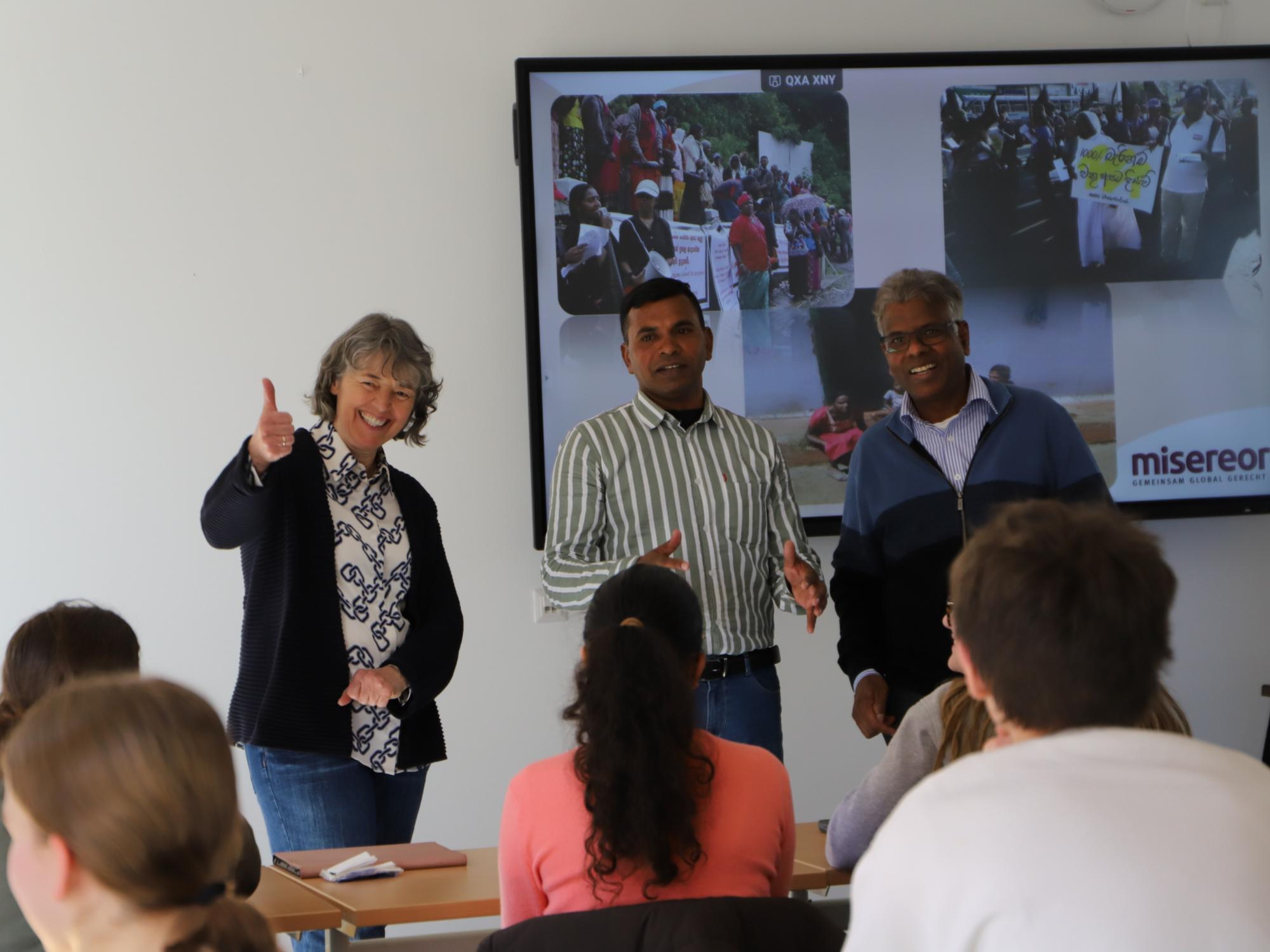 Für eine bessere Welt: Misereor zu Gast am Bischöflichen Gymnasium Sankt Ursula Geilenkirchen (c) Bischöfliches Gymnasium St. Ursula Geilenkirchen (Dominik Esser)