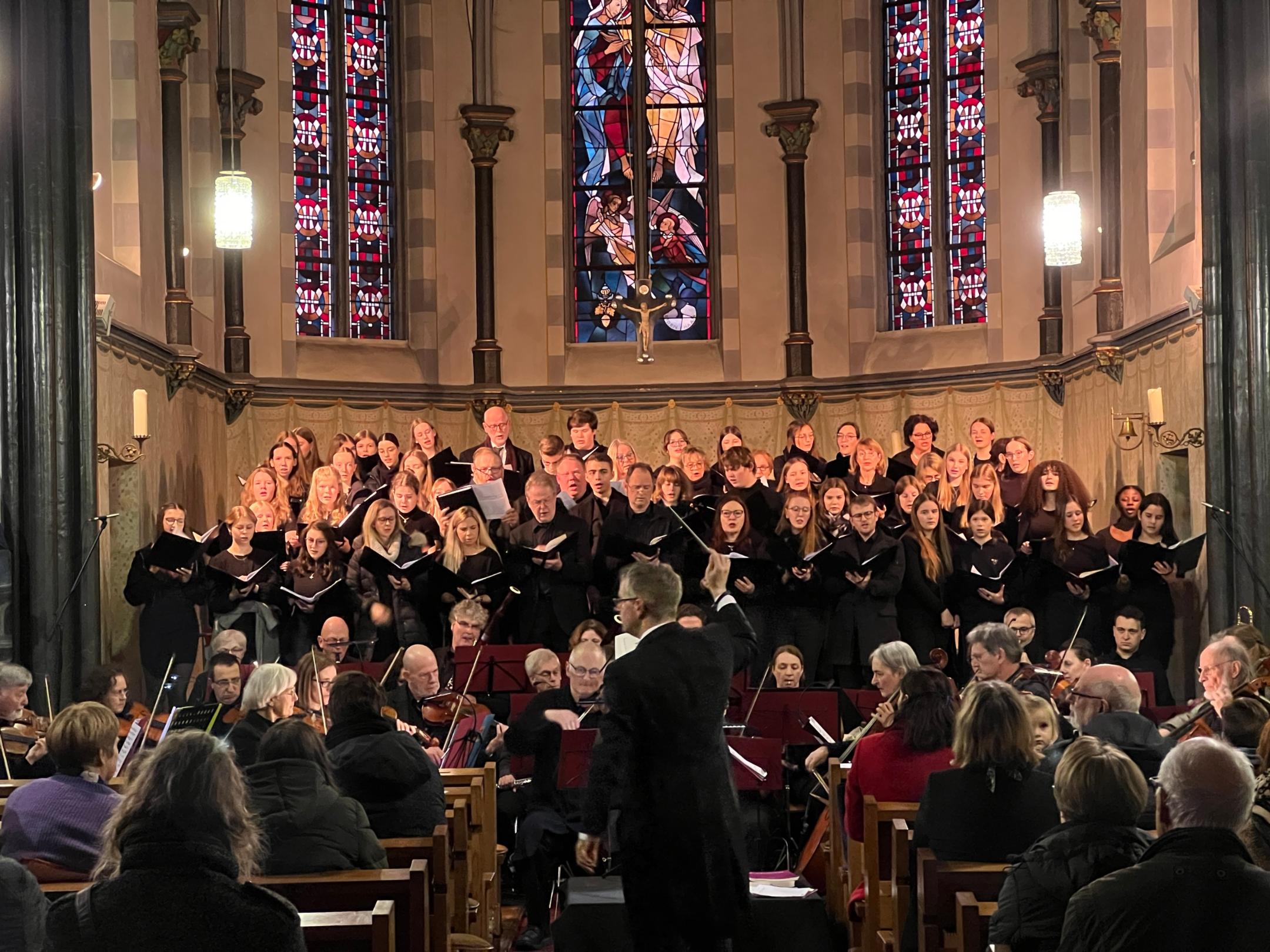 Kammerchor St. Ursula und Sinfonietta Regio (St. Urbanus, Birgden)